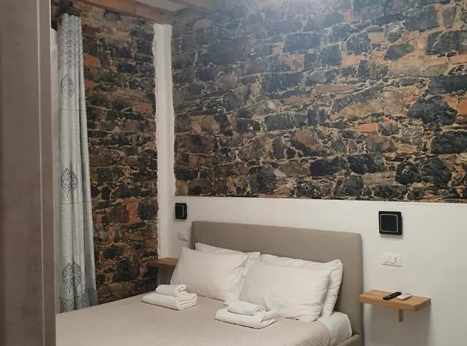 5 Terre Station Гостевой дом Специя